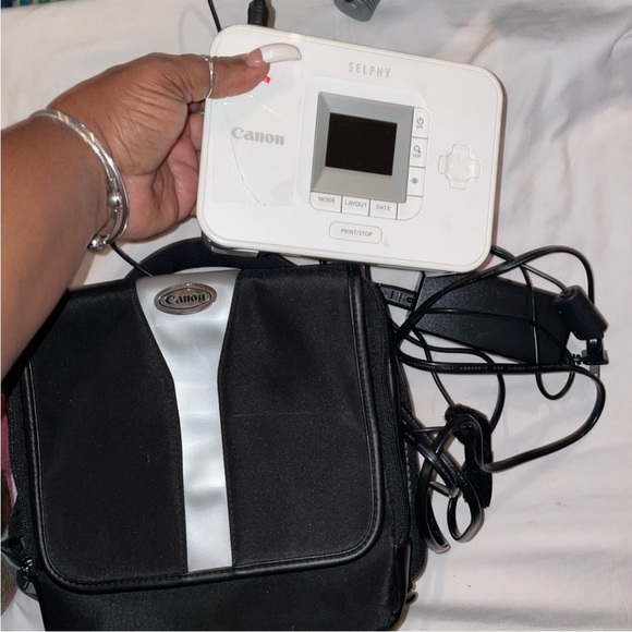 Canon SELPHY White Photo Printer - Picture 1 of 10